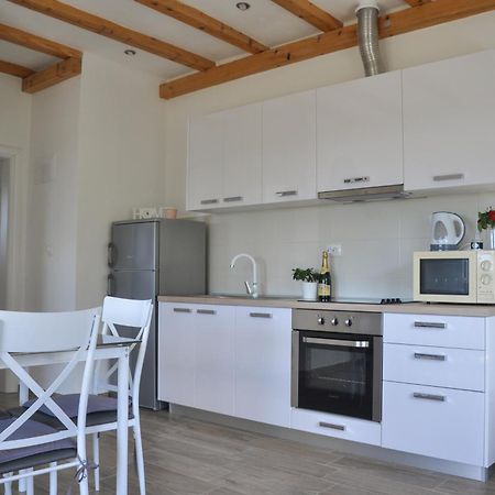 Apartmani Carnizza Ražanac エクステリア 写真