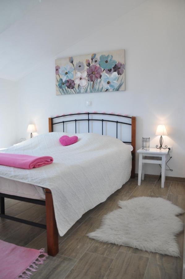 Apartmani Carnizza Ražanac エクステリア 写真